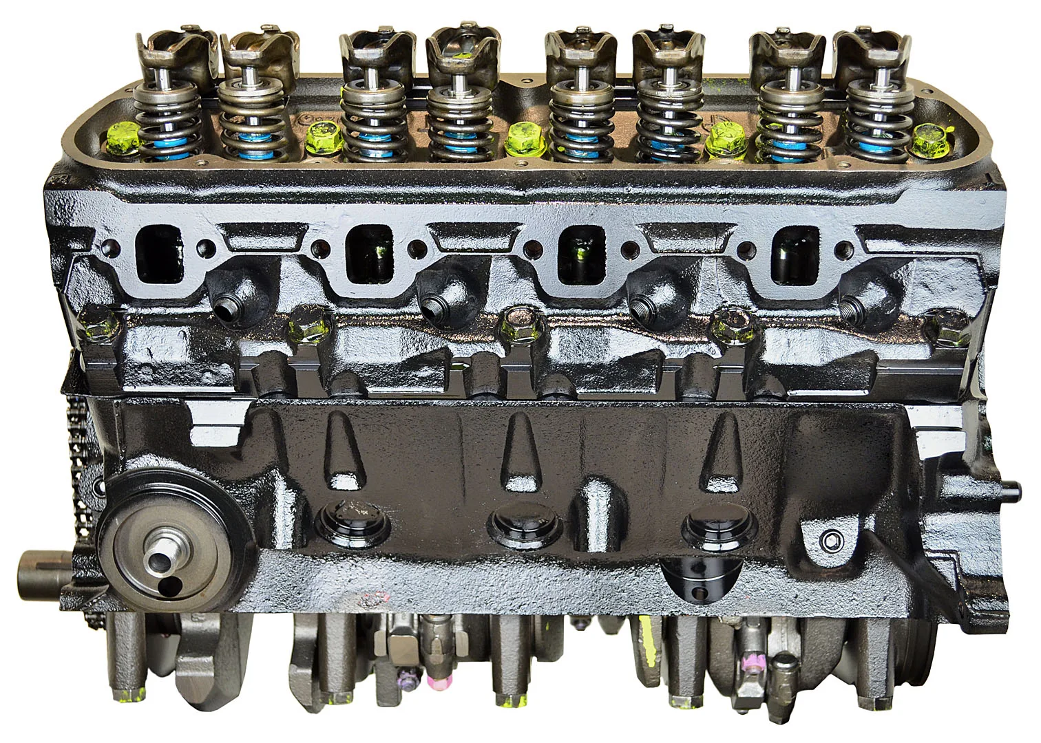 Ford Windsor 5.8L V8 intake manifold and throttle body detail