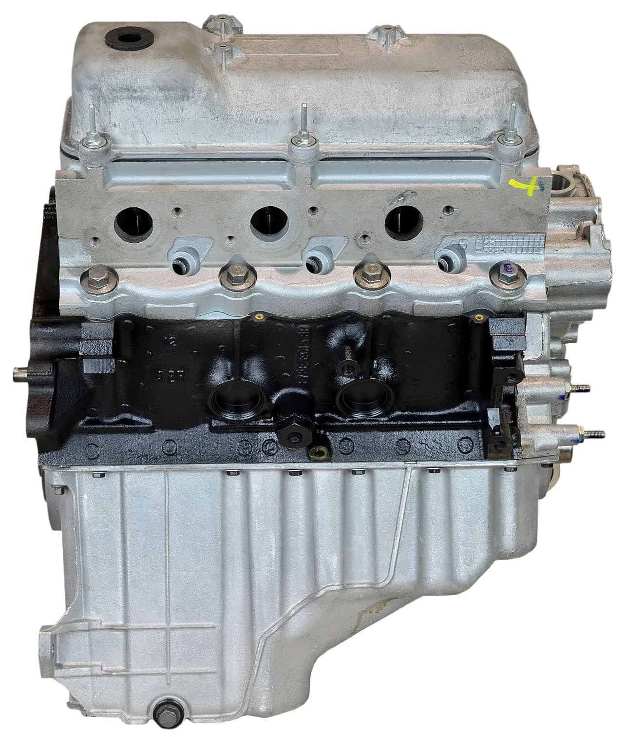 6.0 LS engine on branded inspection stand