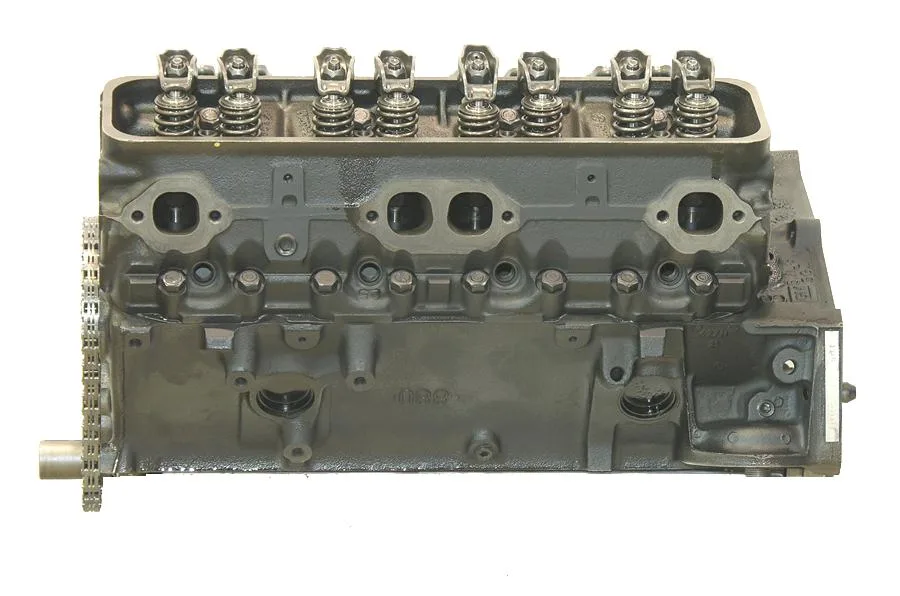 Chevy 350 NPR Trucks Only 5.7L V8 intake manifold and throttle body detail