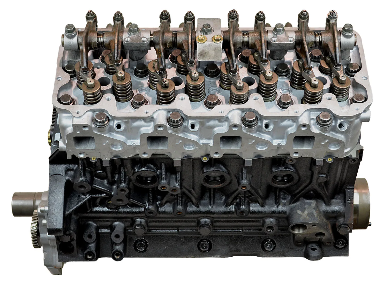 Chevy 6.6L Duramax LLY V8 intake manifold and throttle body detail
