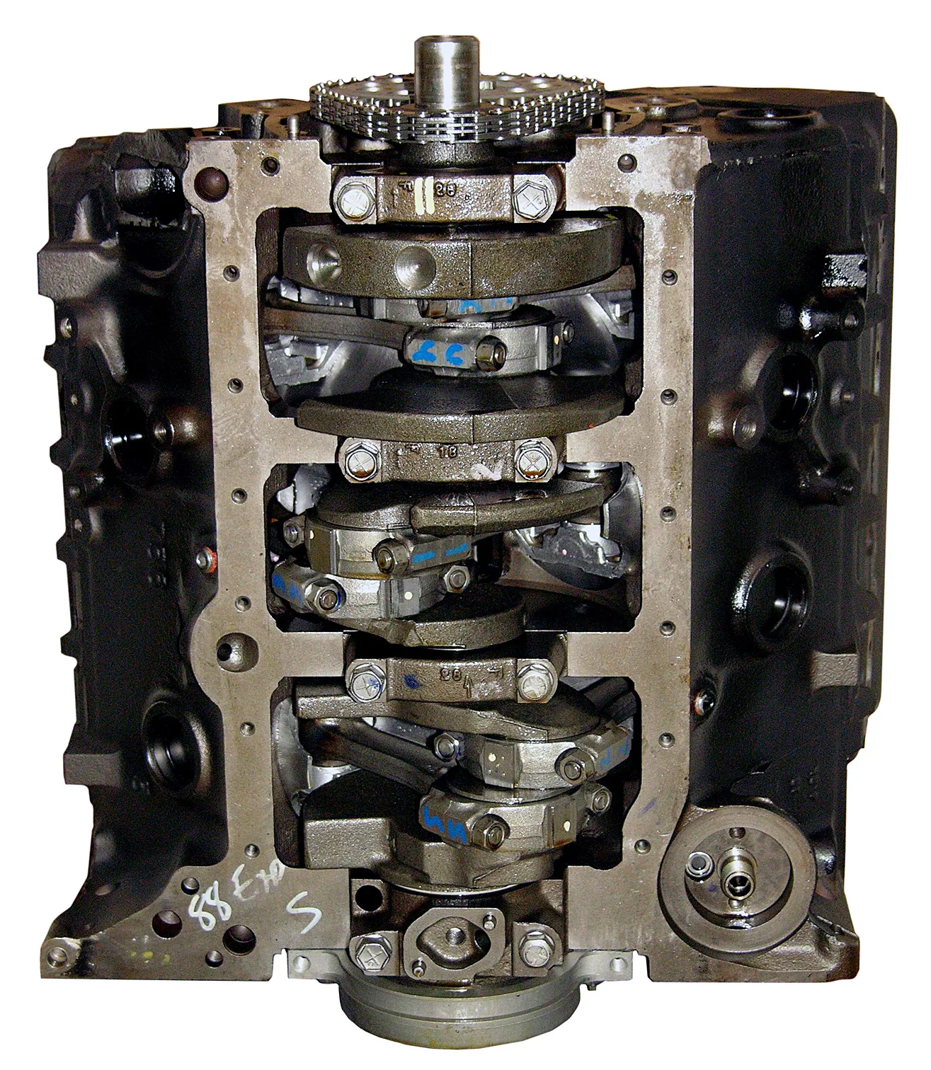 6.0 LS engine secured in branded freight crate