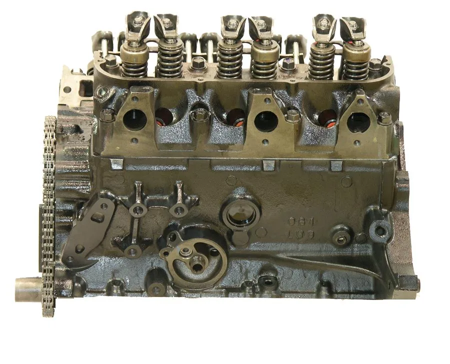 Chevy 3.1L V6 intake manifold and throttle body detail