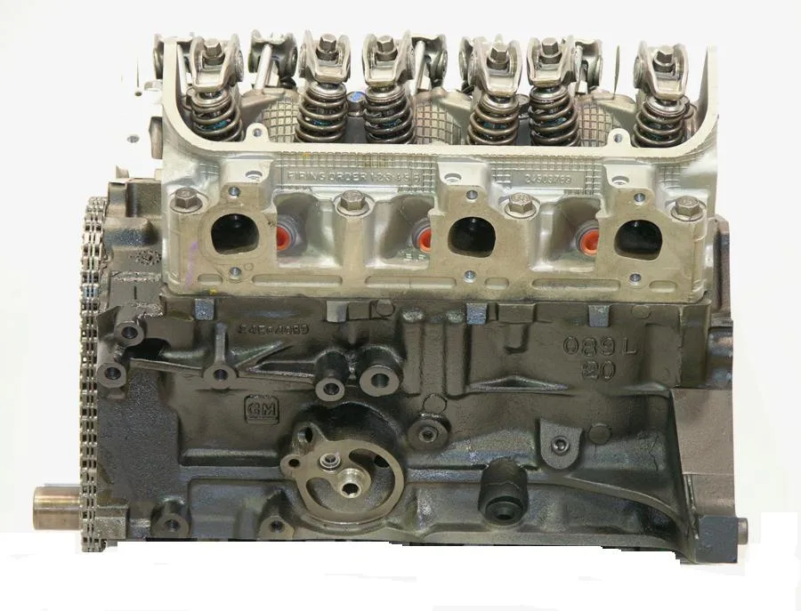Chevy 3.1L V6 intake manifold and throttle body detail