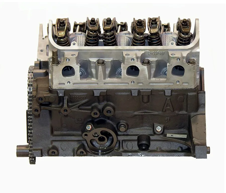 Chevy 3.4L V6 intake manifold and throttle body detail
