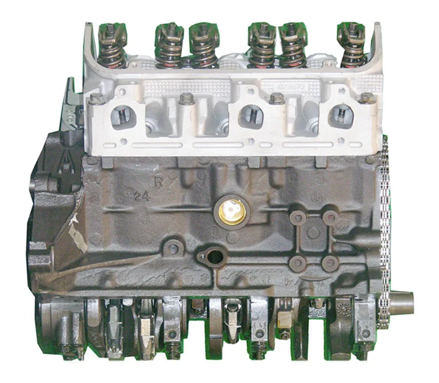 Chevy 3.4L V6 intake manifold and throttle body detail
