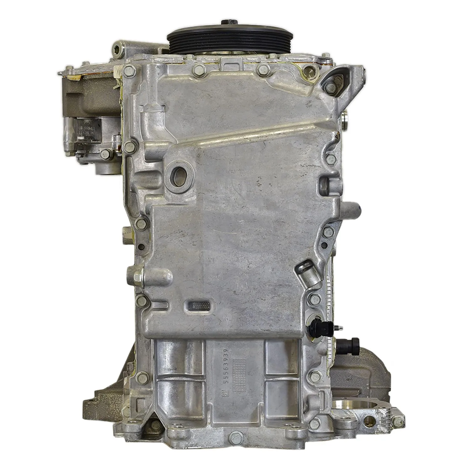 6.0 LS engine on branded inspection stand