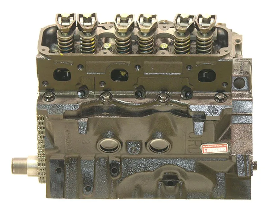Buick Oldsmobile Pontiac 3.3L V6 intake manifold and throttle body detail