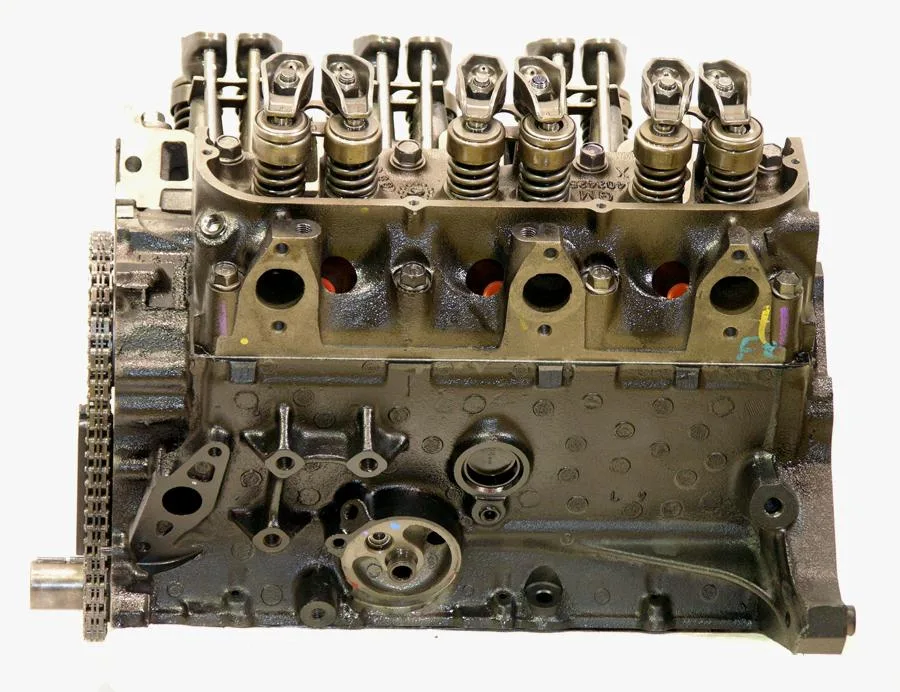 Chevy 2.8L V6 intake manifold and throttle body detail