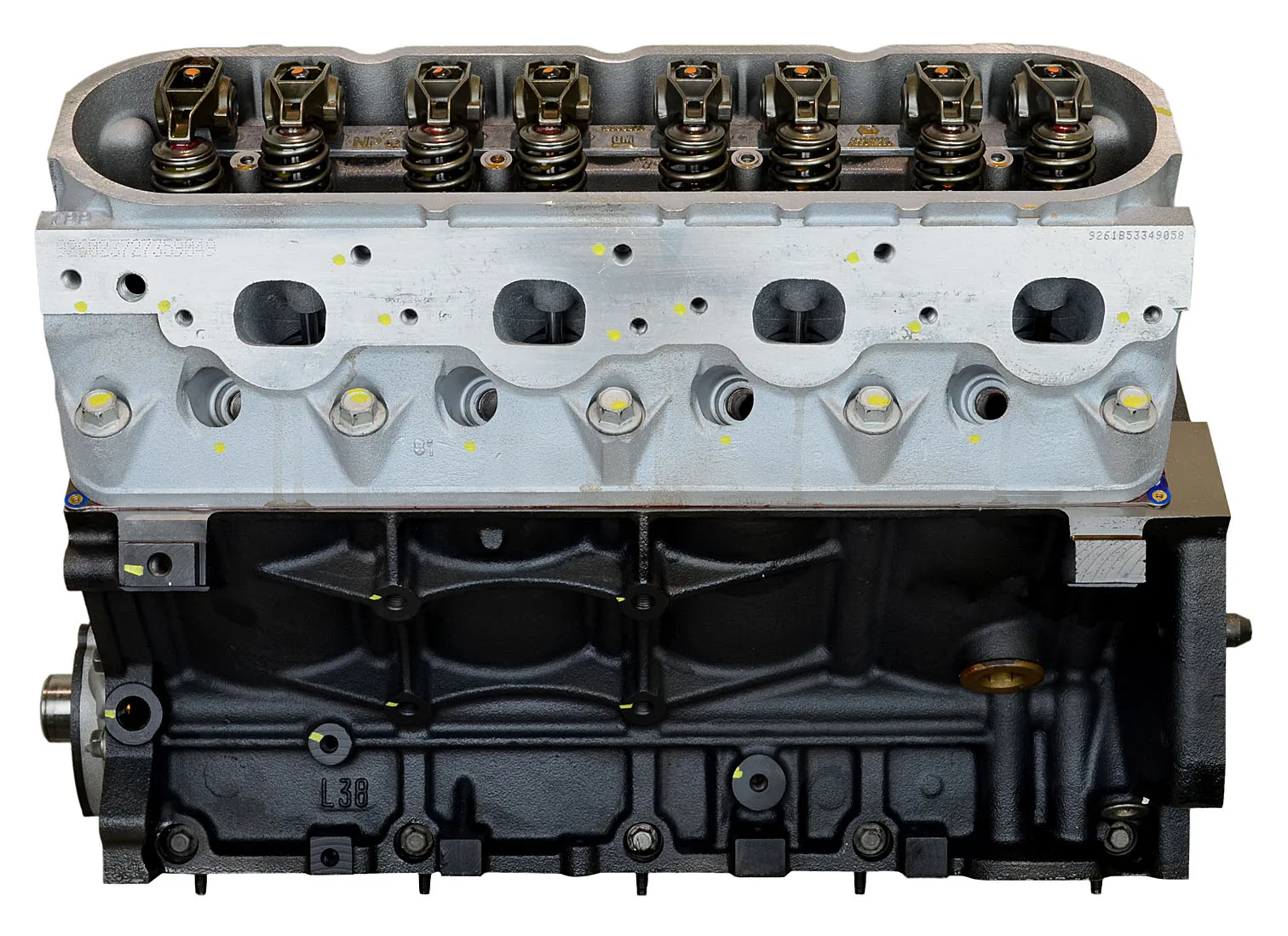 Chevy 5.3L V8 LMF intake manifold and throttle body detail