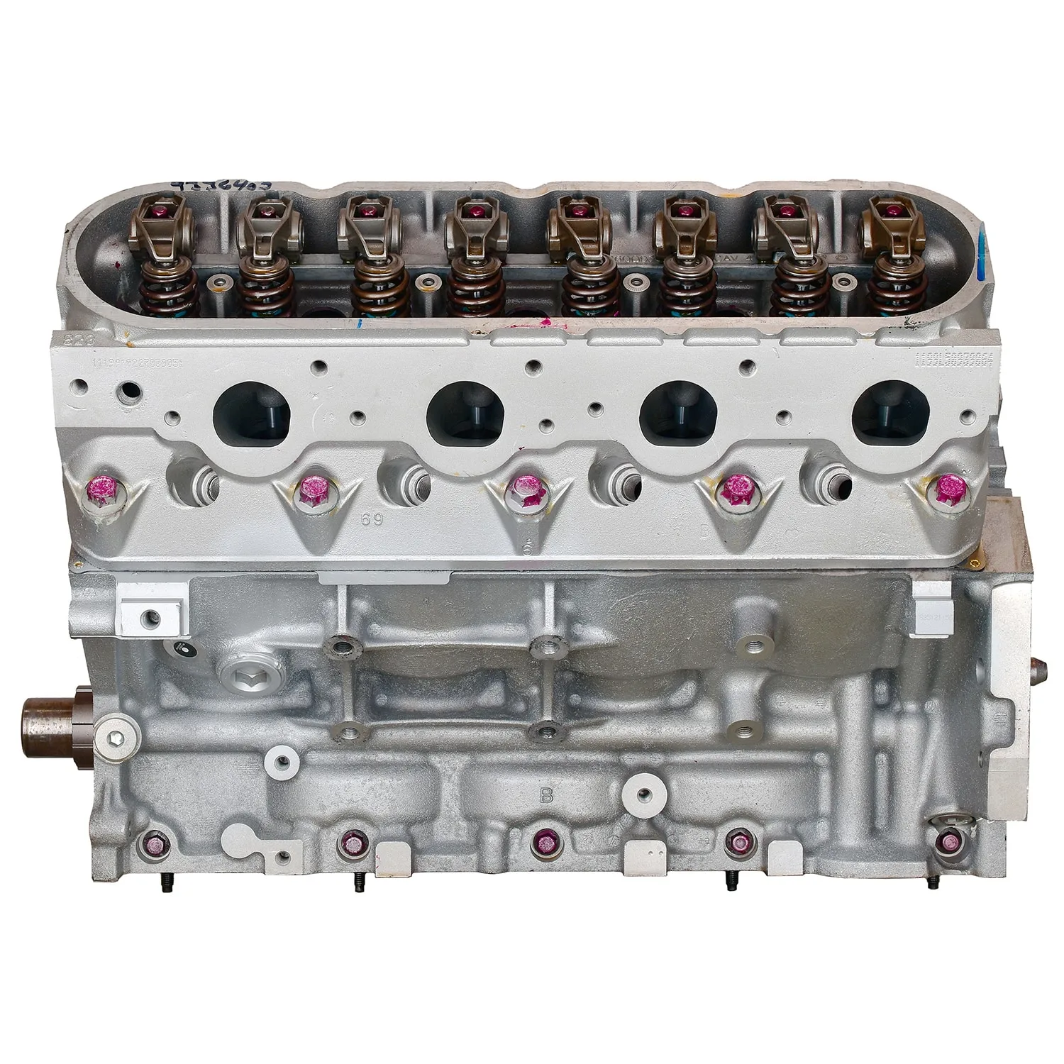 Chevy 6.2L V8 L9H intake manifold and throttle body detail