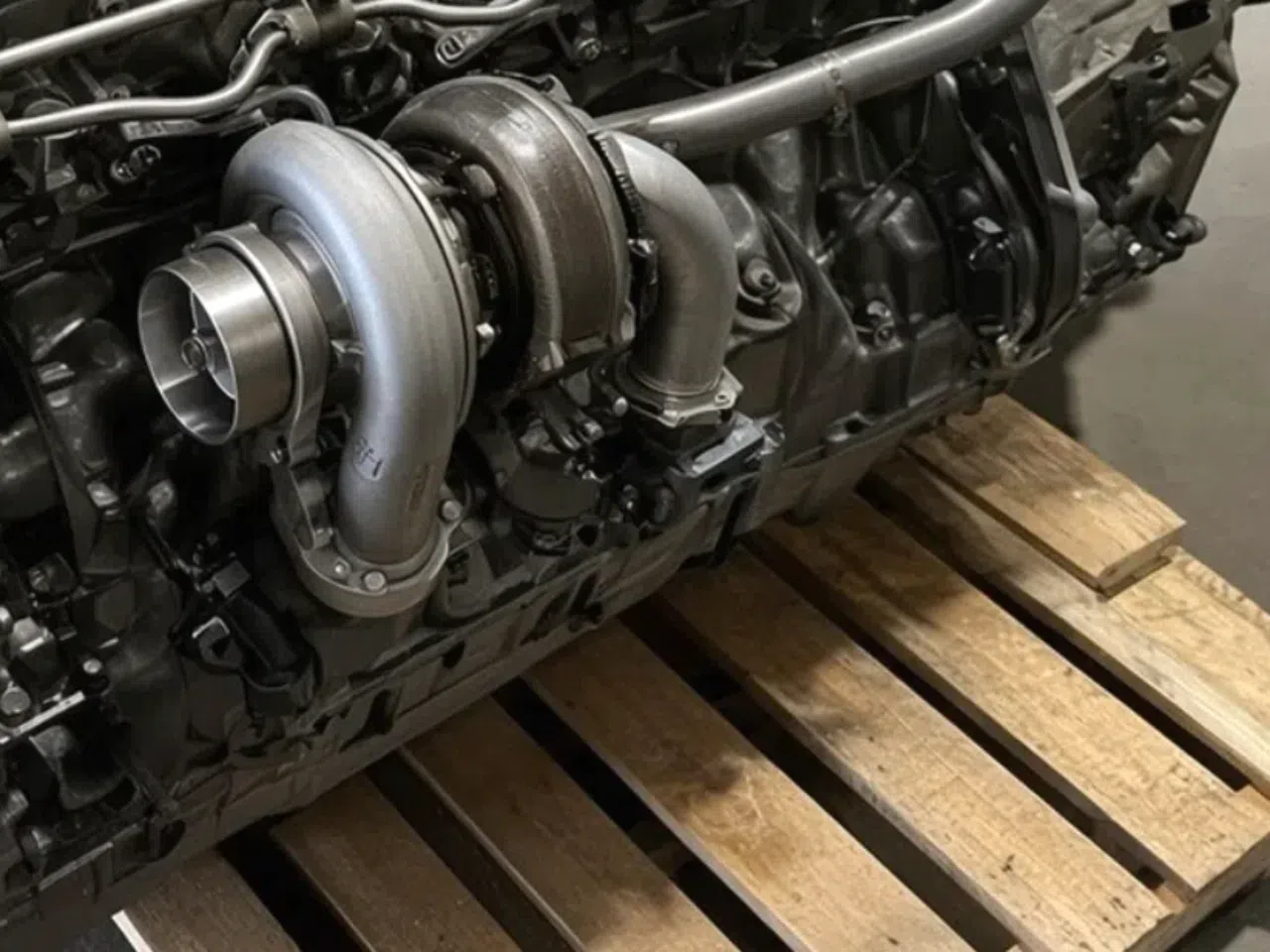 6.7 Powerstroke Engine for Sale main product image