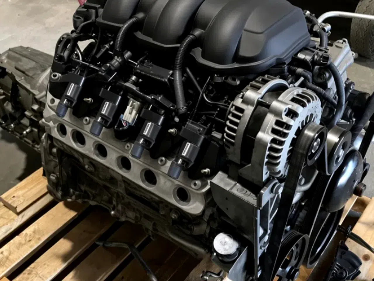 Chevy 4.8L LS 2007-2009 Engine — product photo