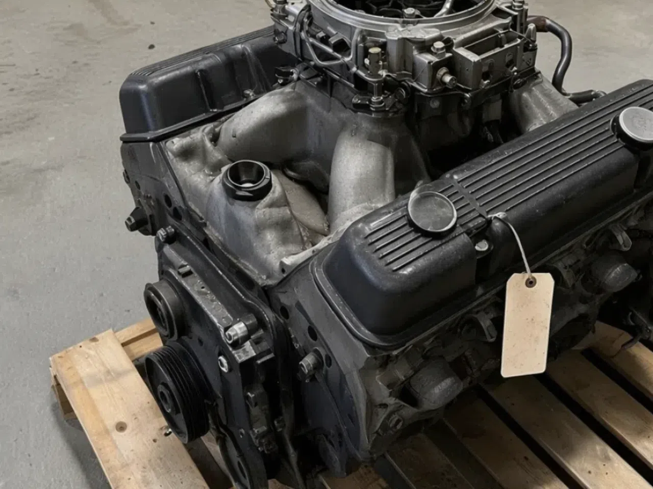 Chevy 454 7.4L 1996-2000 Engine — product photo