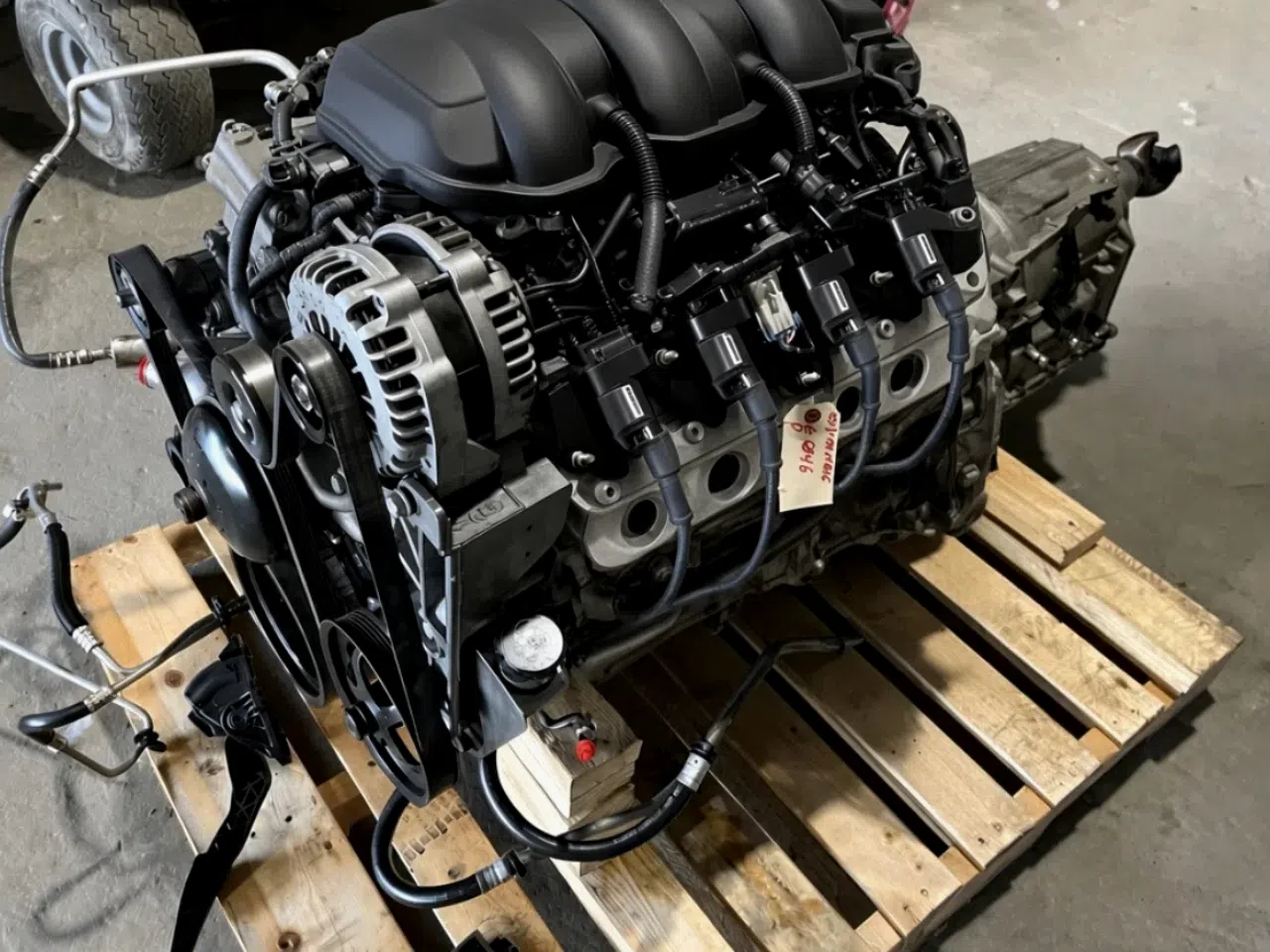 Chevy 5.3L LMF Non-DOD Engine — product photo