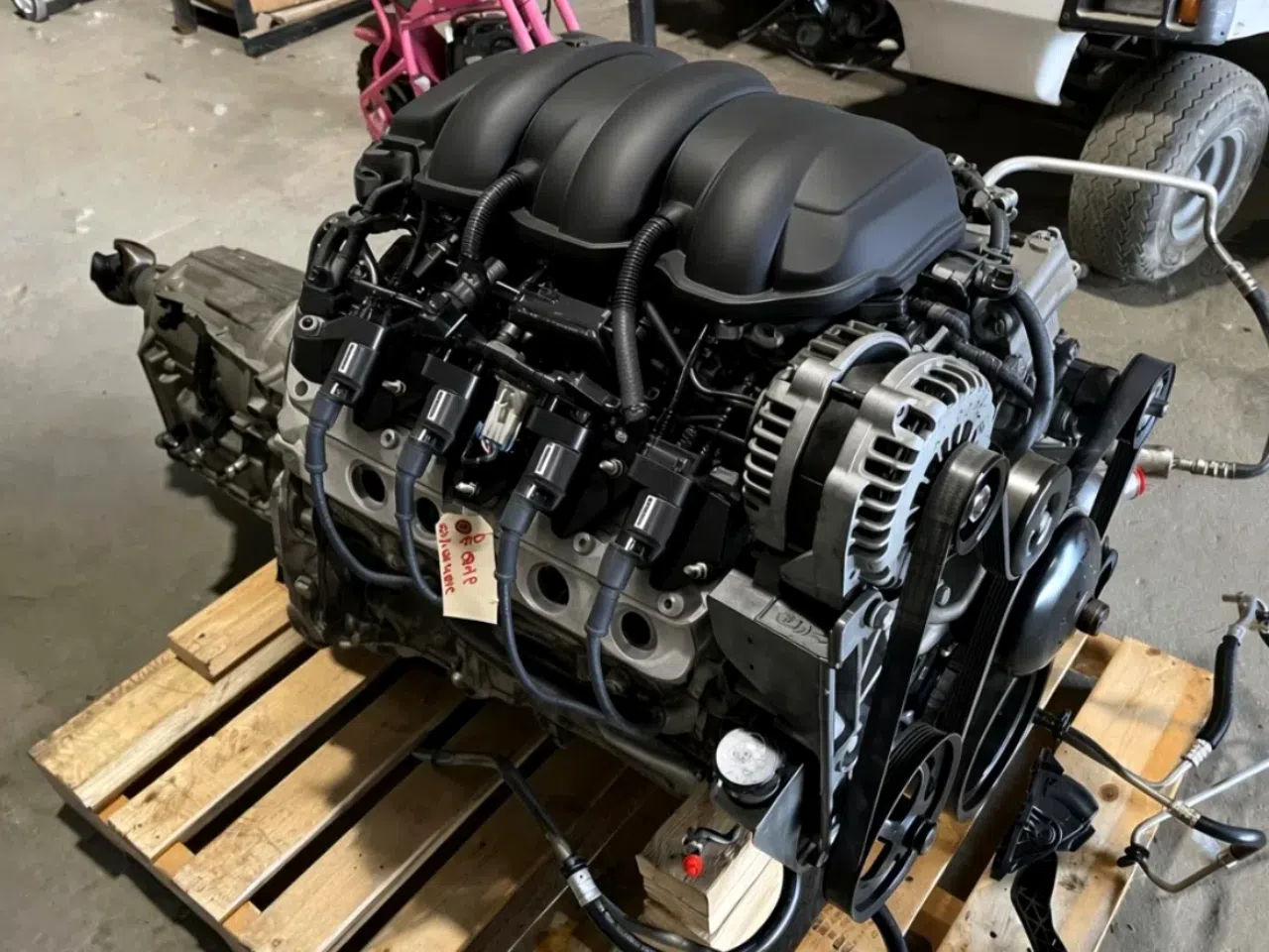 Chevy 5.3L LS 2005-2006 Engine — product photo