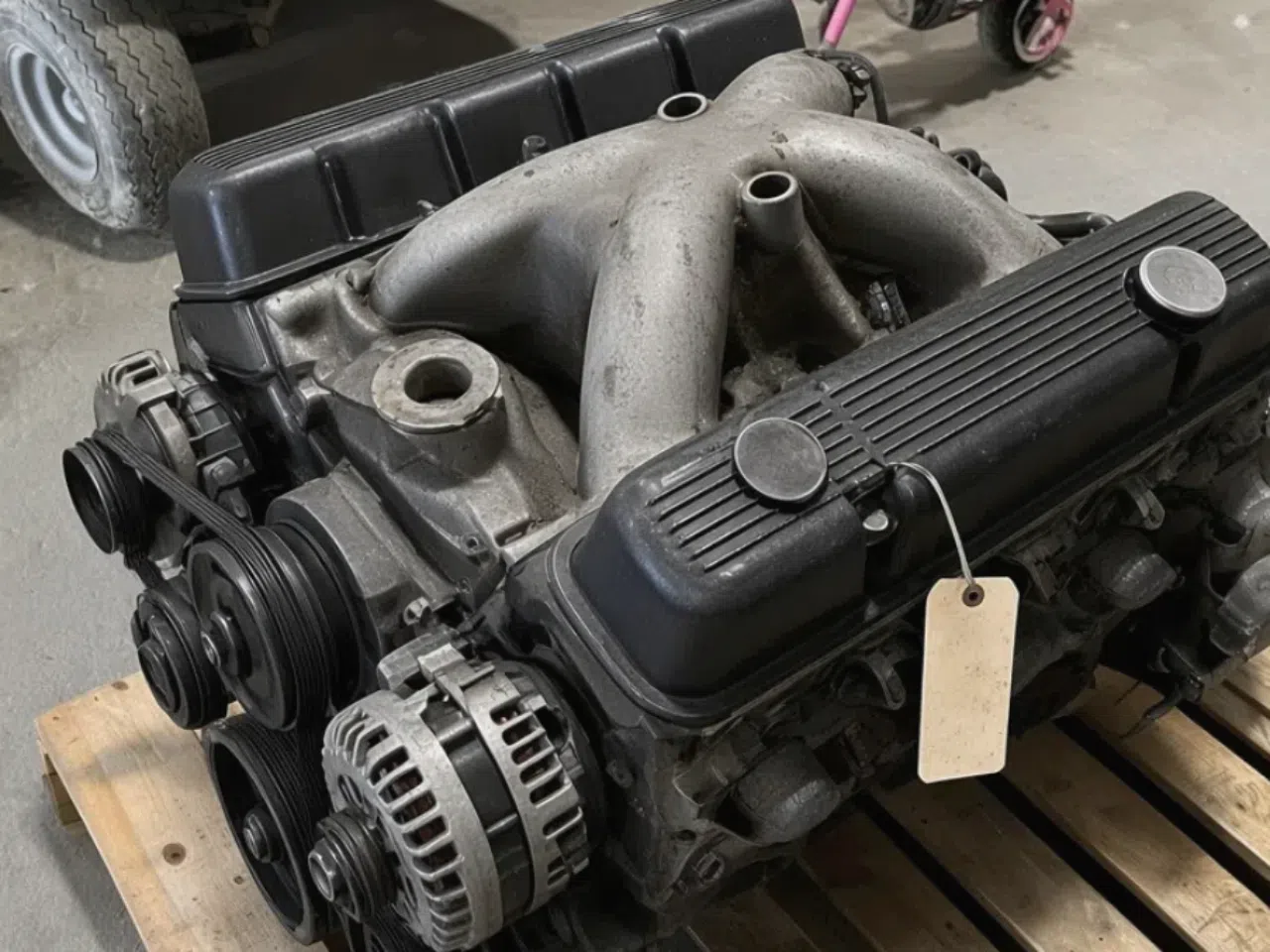 Chrysler/Dodge 5.9L V8 1975-1988 Engine — product photo