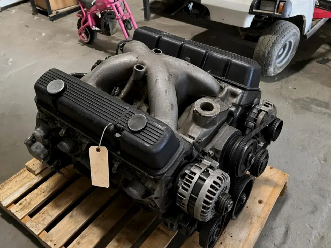 Dodge 3.9L V6 1988-1990 Engine — product photo