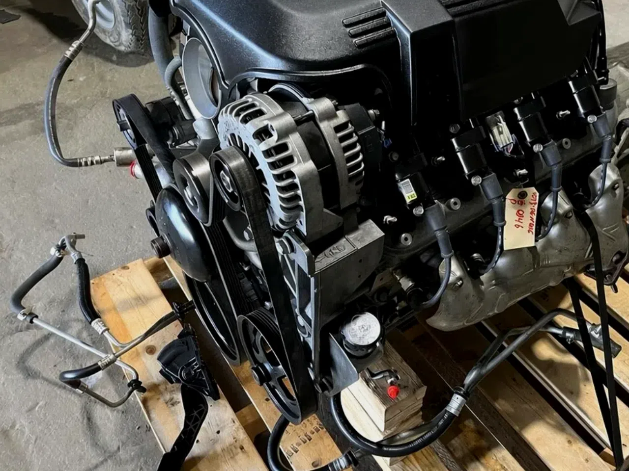 Dodge 5.7L HEMI 2005-2008 MDS Engine — product photo