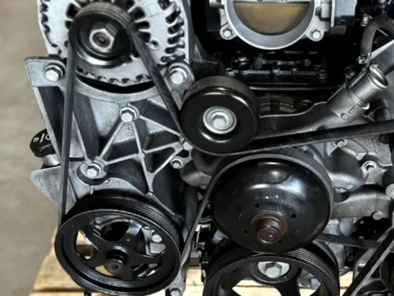 Ford 3.8L V6 Engine for Sale — product photo