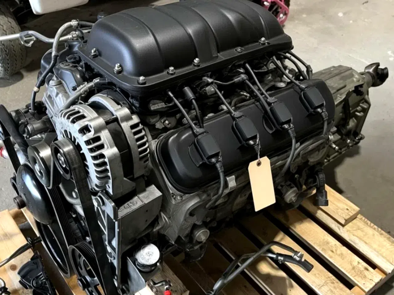 Lincoln 4.6L DOHC Aviator Engine — product photo