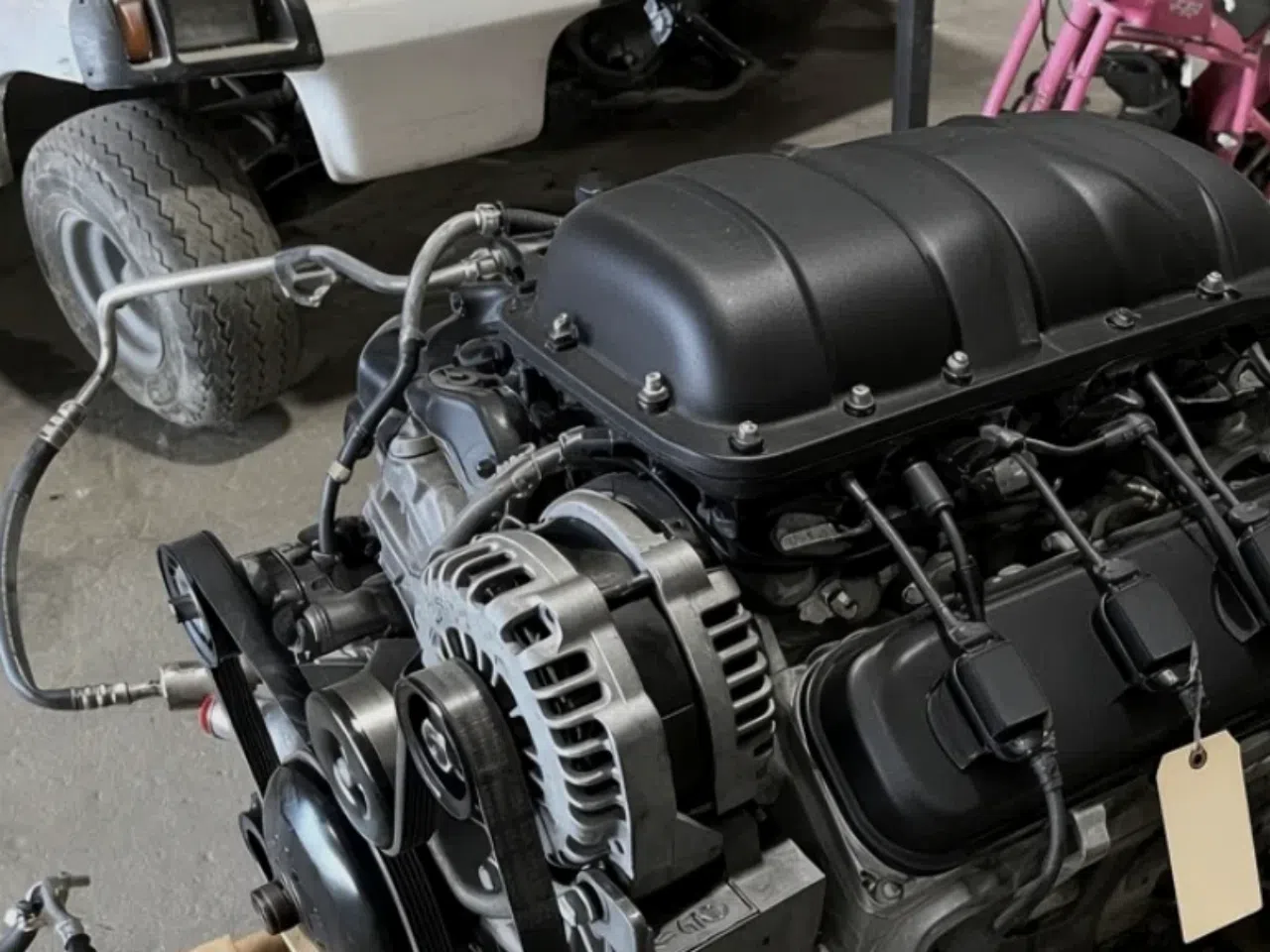 Ford 4.6L F-150 2001 Engine — product photo