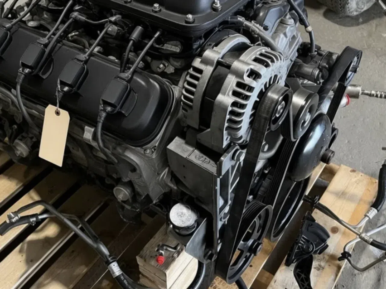 Ford 4.6L Thunderbird/Cougar Engine — product photo
