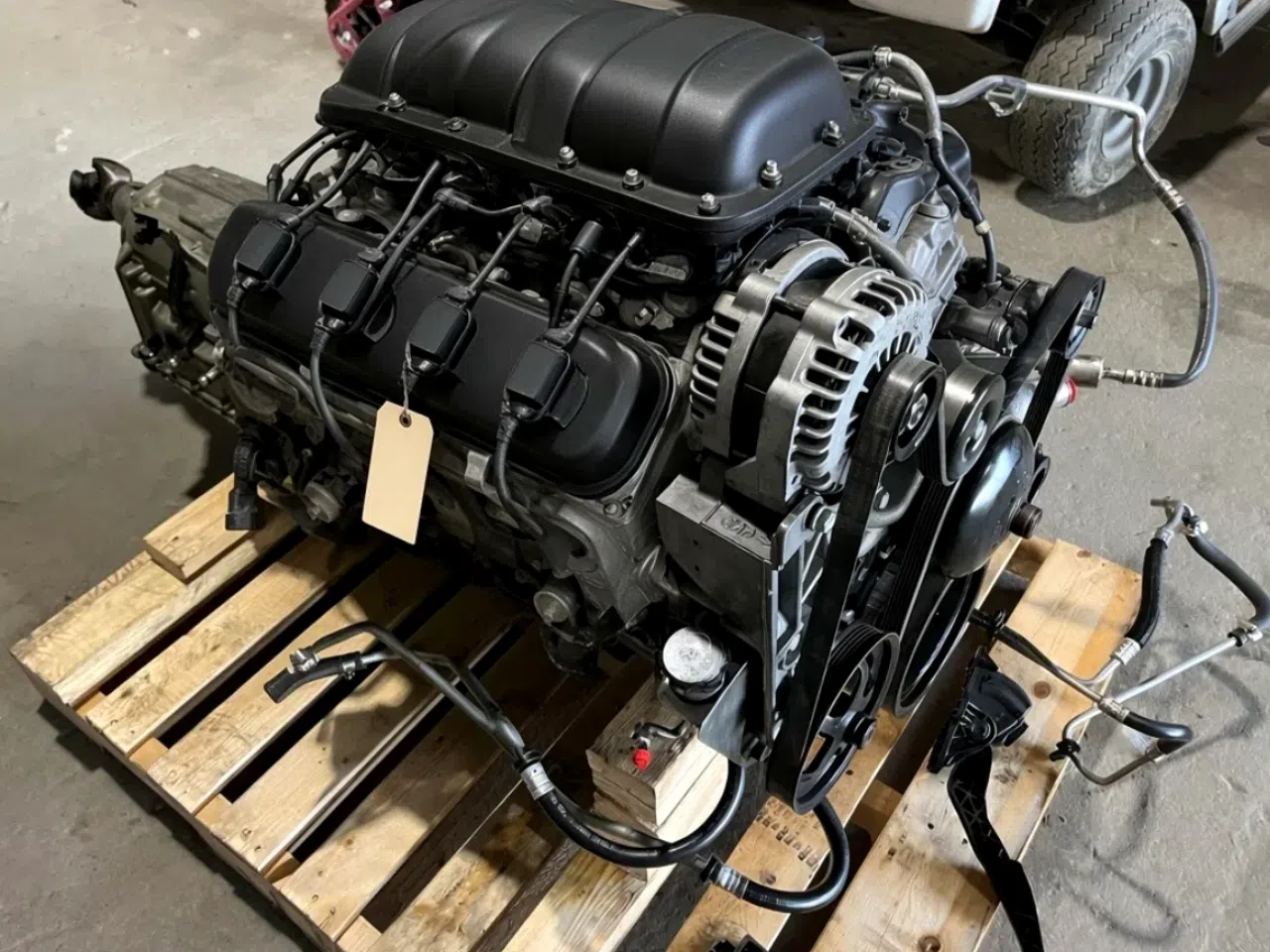 Ford 4.6L Windsor Truck Engine — product photo