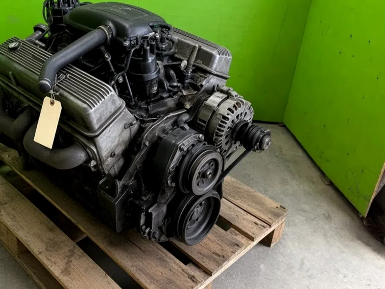 Ford 5.0L 2012-2014 Mustang Engine — product photo