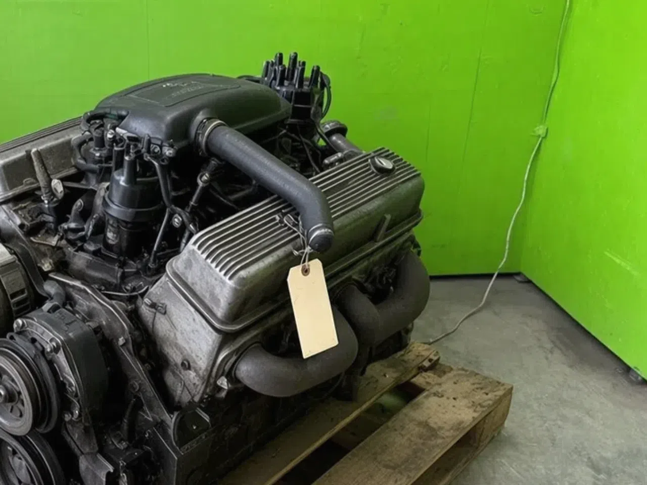 Ford 5.0L Classic V8 Engine for Sale — product photo