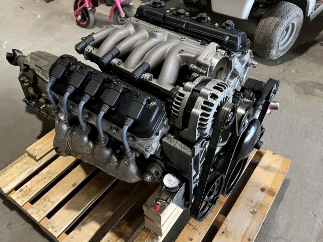 Ford 5.0L Coyote 2011-2014 Engine — product photo