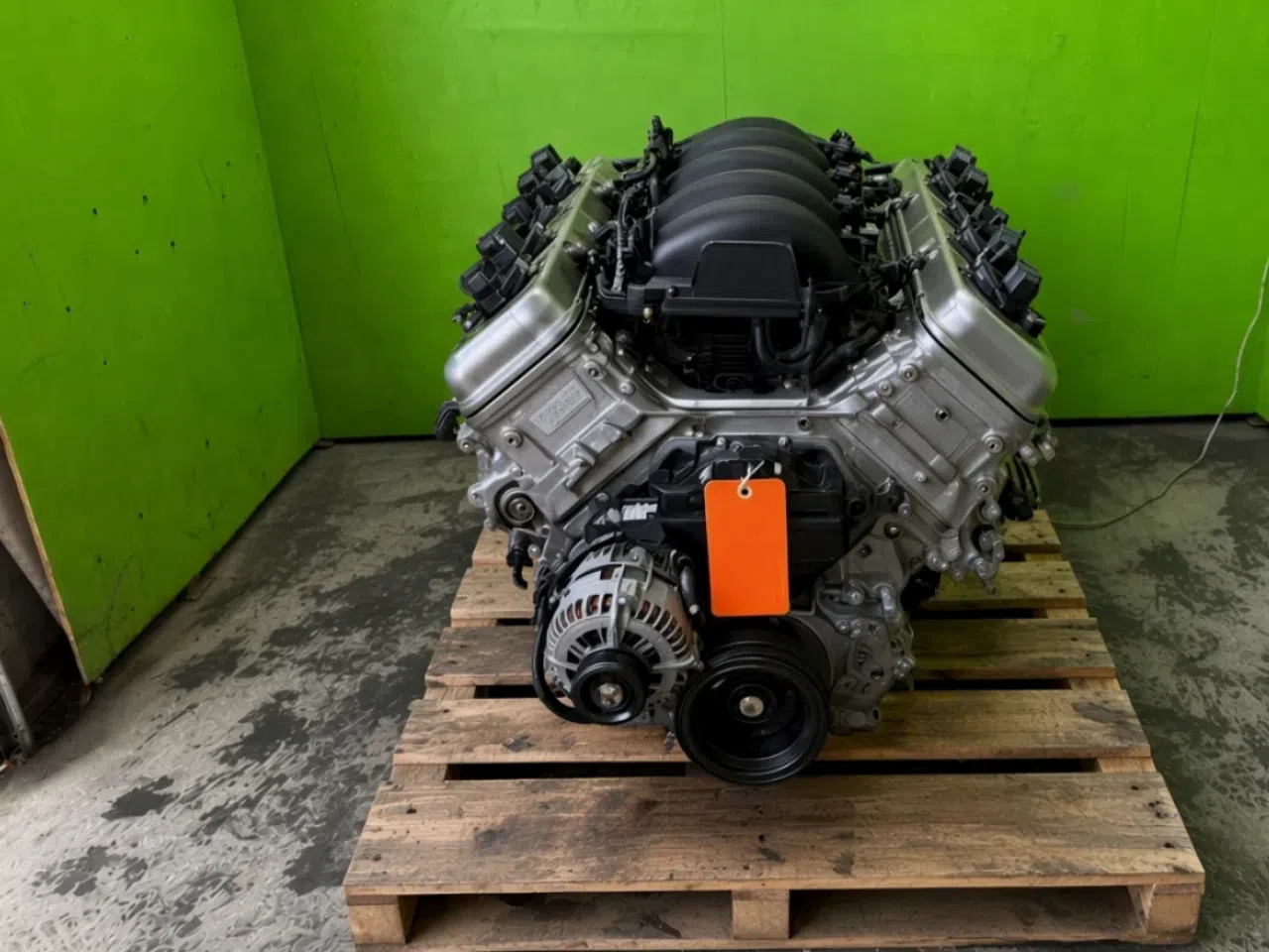 GM 3.8L Supercharged V6 Engine — product photo