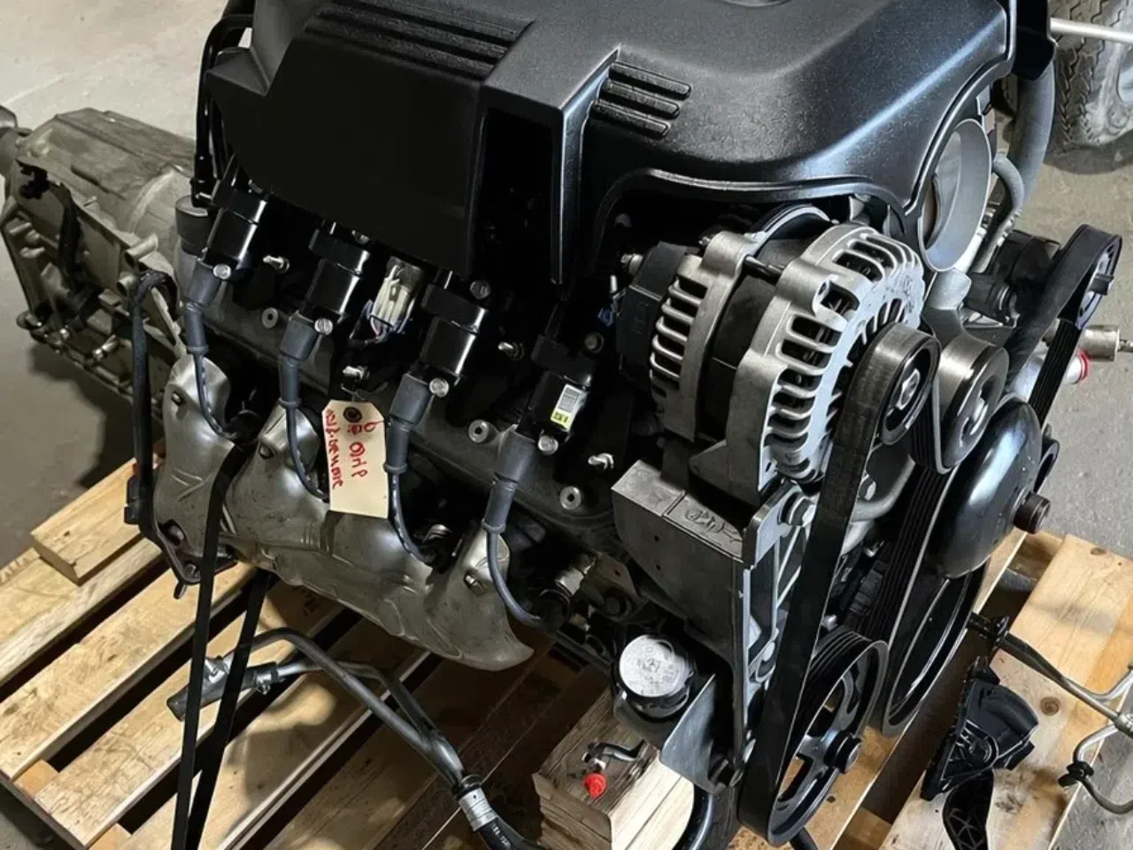 HEMI Engine for Sale main product image