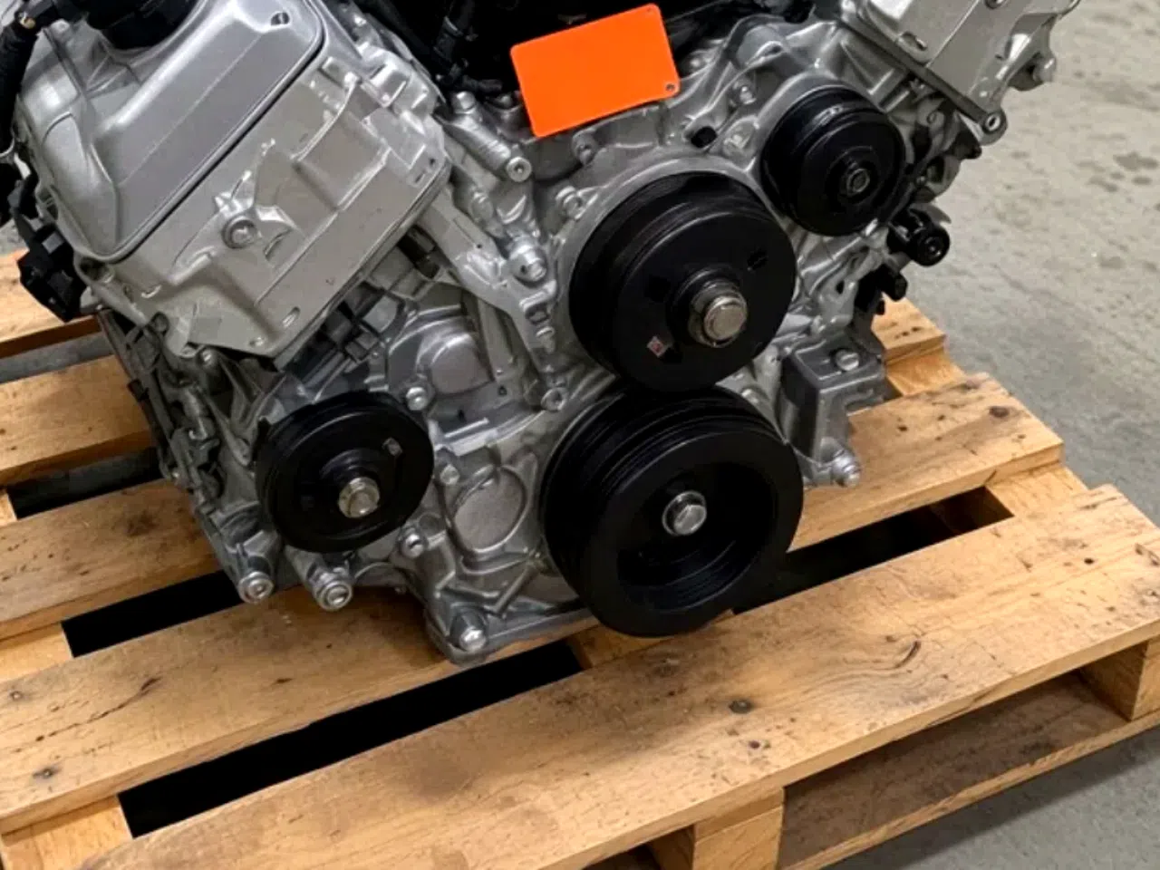 Hyundai Azera G6DB 3.3L 2011 Engine — product photo