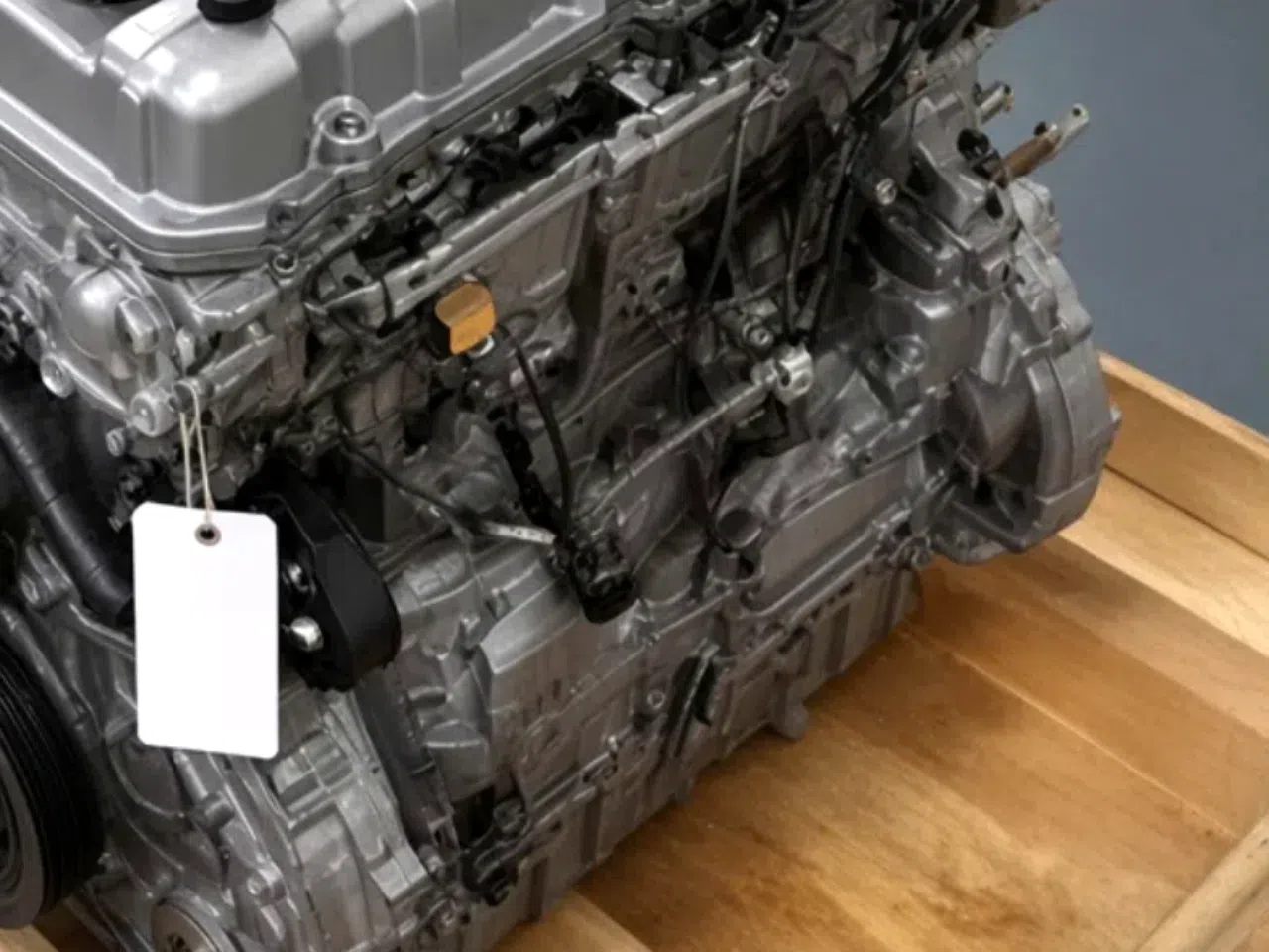 Geo Toyota 4AFE 1.6L L4 Remanufactured Engine — product photo