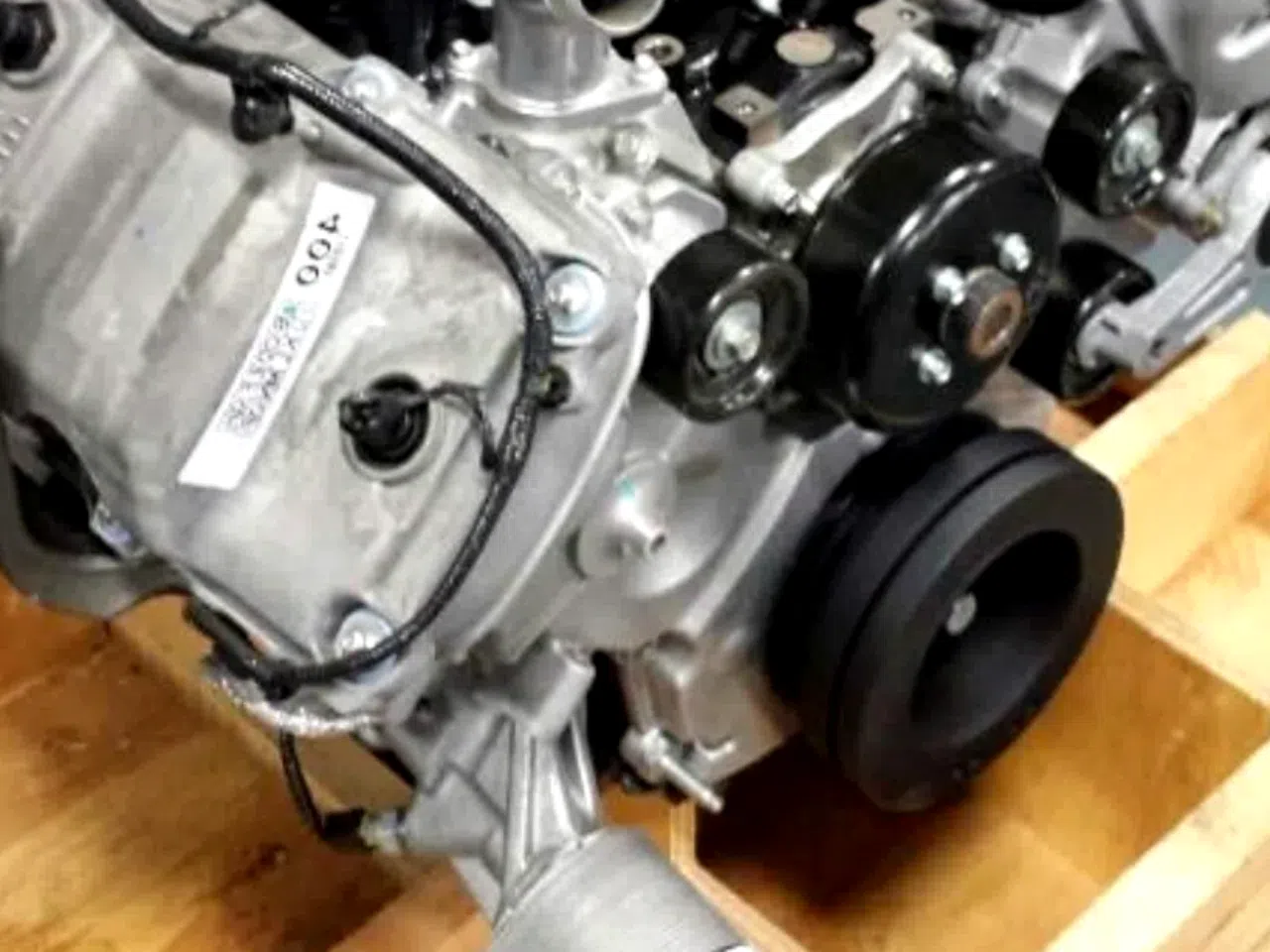 Lexus Toyota 3MZFE Hybrid 3.3L V6 Remanufactured Engine — product photo
